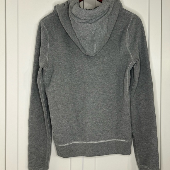 Ruehl Sweatshirt - Picture 6 of 12